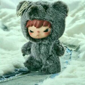 POP MART Hirono Road Journal Frostfall Hour Plush Pendant Confirmed NWT